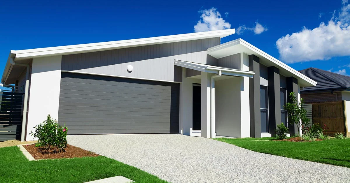 A front house showing a perfectly painted exterior.